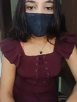 Snapshot of Cutie_babes01 chatting on June 2026 03:25:01 PM Cutie babes01 online show from June 2026 03:25:01 PM