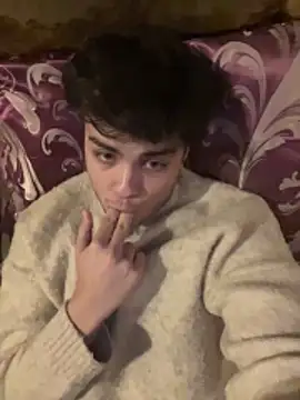 nightshiftt09 online show from February 2026 04:38:02 PM