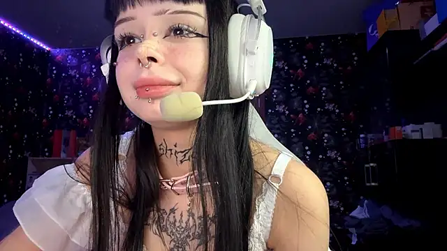 Snapshot of Luna_Sohotti chatting on March 2026 03:29:01 PM Luna Sohotti online show from March 2026 03:29:01 PM