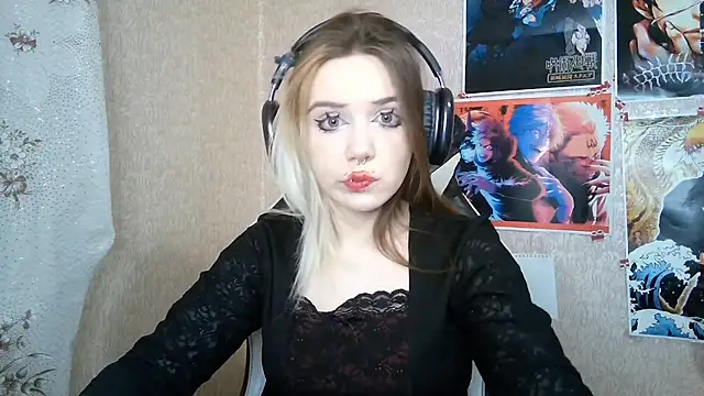 MilaTyan online show from March 2026 05:13:02 PM