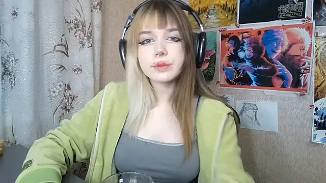 MilaTyan online show from May 2026 04:05:02 PM
