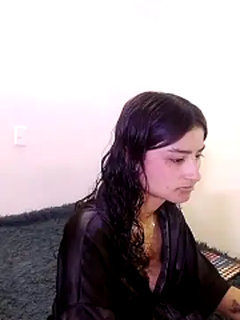 Lili  Clan online show from March 2026 04:21:01 PM