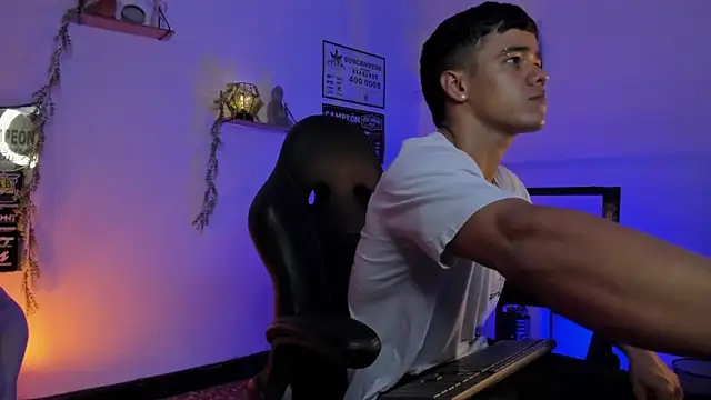 Rob zaens33 online show from February 2026 01:33:02 PM