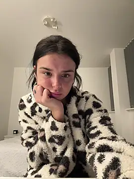 Amberbanxx online show from April 2026 10:41:02 PM