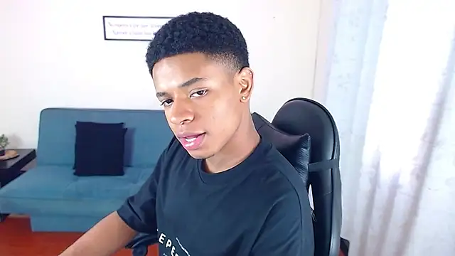 liiam3 online show from March 2026 09:07:01 PM