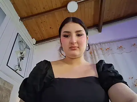 Snapshot of zoe_moon__ chatting on June 2026 12:47:02 PM zoe moon online show from June 2026 12:47:02 PM
