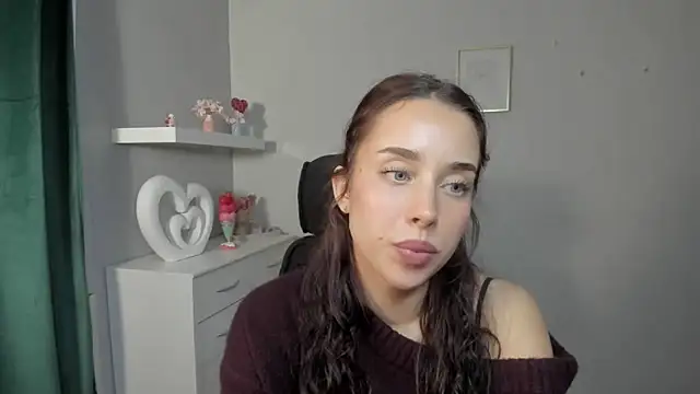 AdeleSolo online show from April 2026 05:32:02 AM