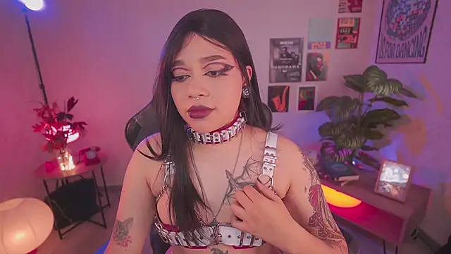 violette clerk1  online show from February 2026 07:24:02 PM