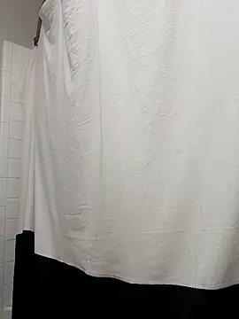 lawlesslovemaker69 online show from February 2026 07:50:01 AM