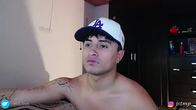 Jhon Sara online show from March 2026 11:43:01 PM