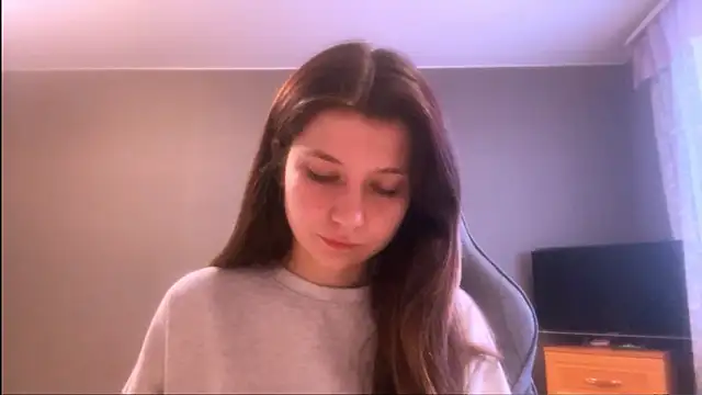 LunnaBliss online show from March 2026 03:18:01 PM