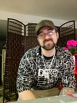 Snapshot of LargeLith chatting on February 2026 05:58:02 AM LargeLith online show from February 2026 05:58:02 AM