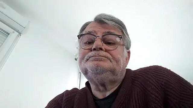 Vieux pervert online show from March 2026 08:05:02 AM