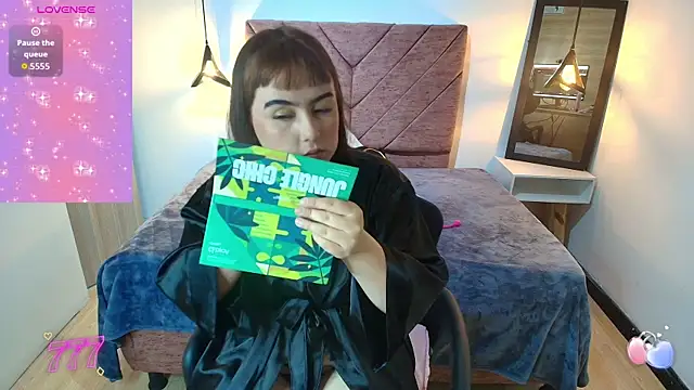 Sofi Blake   online show from April 2026 12:49:01 PM