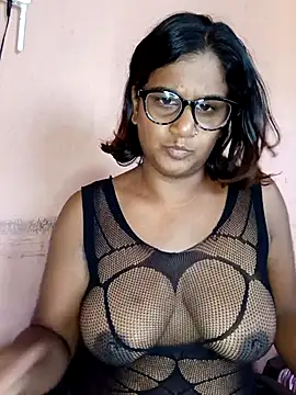 Snapshot of indianstrawberrylips4u chatting on April 2026 05:54:02 AM indianstrawberrylips4u online show from April 2026 05:54:02 AM