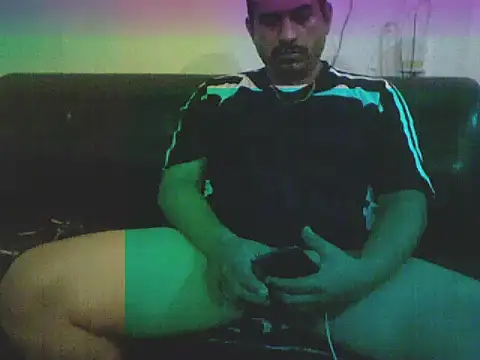 Snapshot of Faraon88 chatting on June 2026 10:02:02 AM Faraon88 online show from June 2026 10:02:02 AM