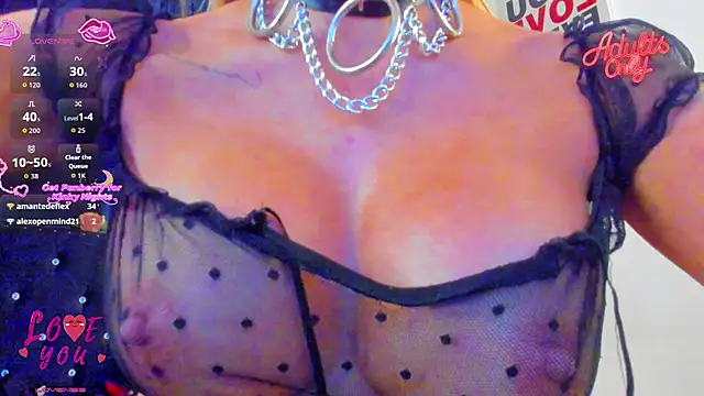 FoxxTattoo online show from April 2026 07:58:02 PM