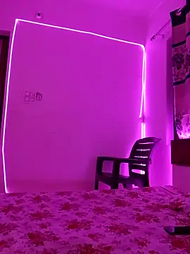 cute girl 29 online show from April 2026 06:05:02 PM