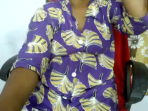 Snapshot of Angel_honeybear_143 chatting on June 2026 05:58:01 PM Angel honeybear 143 online show from June 2026 05:58:01 PM