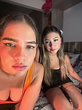 Snapshot of Dulce_Sofi_ chatting on May 2026 10:39:01 PM Dulce Sofi online show from May 2026 10:39:01 PM