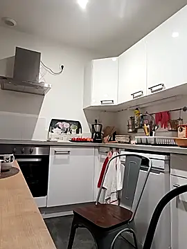 olivbisoumis online show from March 2026 05:45:02 AM