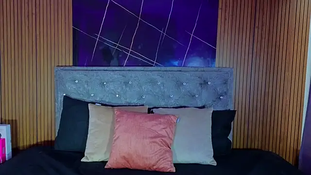 Sophiexx  online show from March 2026 03:51:01 PM