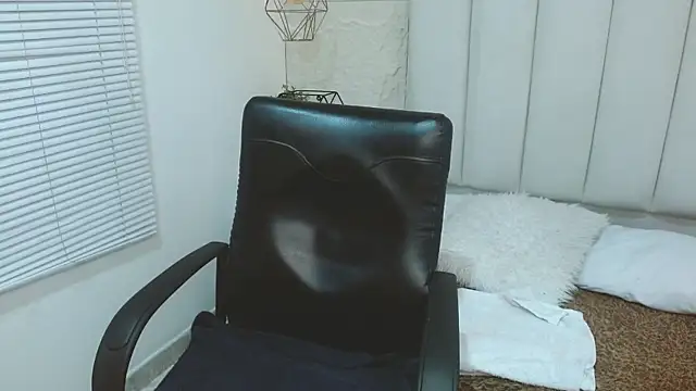 Snapshot of jackie_tk chatting on July 2026 07:38:02 PM jackie tk online show from July 2026 07:38:02 PM