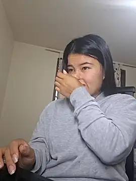 Miiia a online show from April 2026 04:54:02 PM