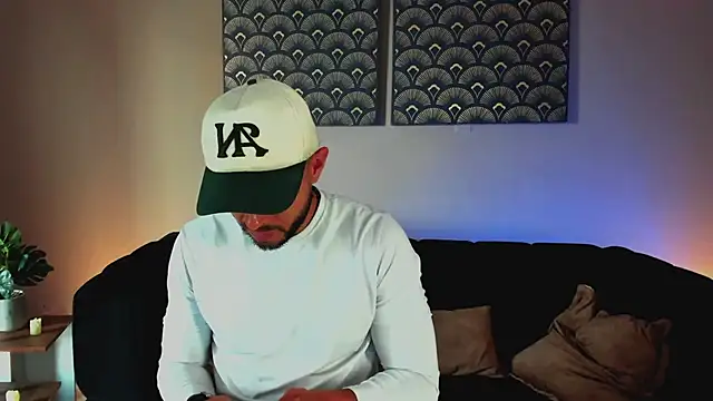 Daniel kingx online show from March 2026 01:58:01 PM