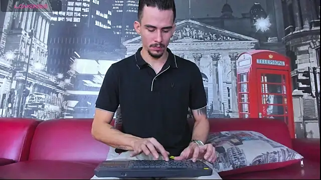 SharonTygaX online show from April 2026 10:34:02 PM