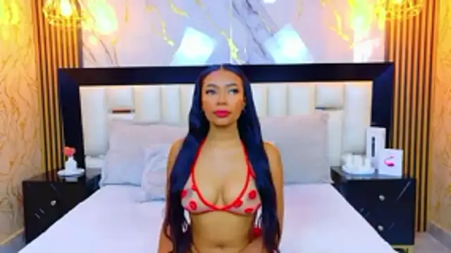 Snapshot of MiaDiamod chatting on February 2026 12:17:02 PM MiaDiamod online show from February 2026 12:17:02 PM