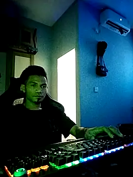 UcEng Lab online show from March 2026 01:07:02 AM