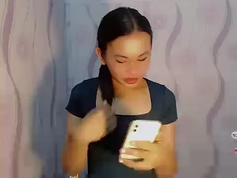 Snapshot of Sofia_Sweetheart18 chatting on March 2026 03:29:02 PM Sofia Sweetheart18 online show from March 2026 03:29:02 PM