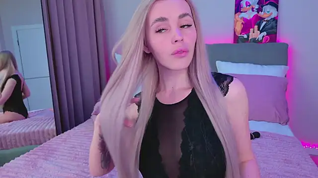 Snapshot of Rossy_X chatting on May 2026 01:03:01 AM Rossy X online show from May 2026 01:03:01 AM