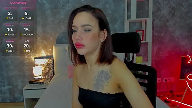 tina xx tina online show from March 2026 01:32:02 AM