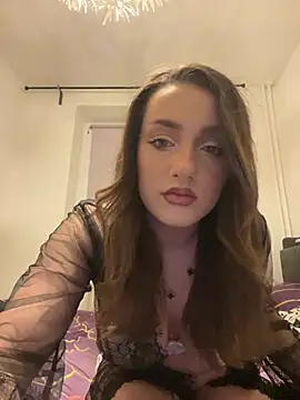 Snapshot of MIssYoungPinkie chatting on March 2026 07:38:01 PM MIssYoungPinkie online show from March 2026 07:38:01 PM