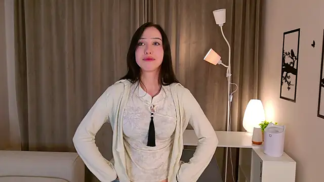 PhantommLadyy online show from April 2026 07:34:01 PM