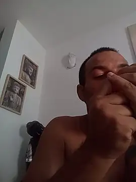 morenitoymorena online show from June 2026 01:14:01 PM