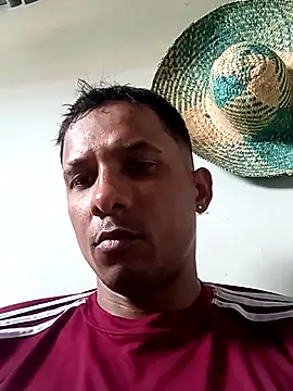 blackhot22c online show from February 2026 07:10:01 PM