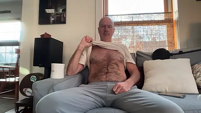 Guy  Grey online show from April 2026 10:41:02 AM