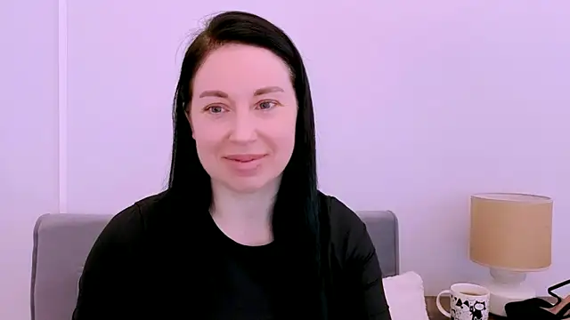 MiaFair online show from April 2026 03:18:02 PM