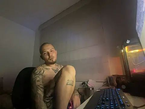 Maximo Garcia17 online show from February 2026 03:07:01 AM