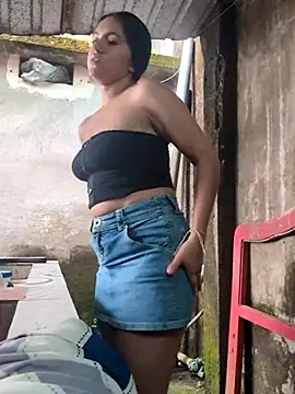 DulceCaroX online show from April 2026 08:09:02 PM