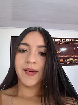 Snapshot of DulceCaroX chatting on July 2026 03:51:01 PM DulceCaroX online show from July 2026 03:51:01 PM