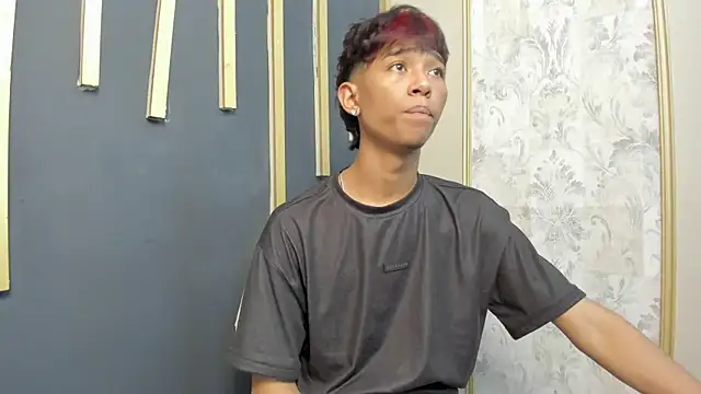 Little Twink19x online show from February 2026 07:03:02 PM