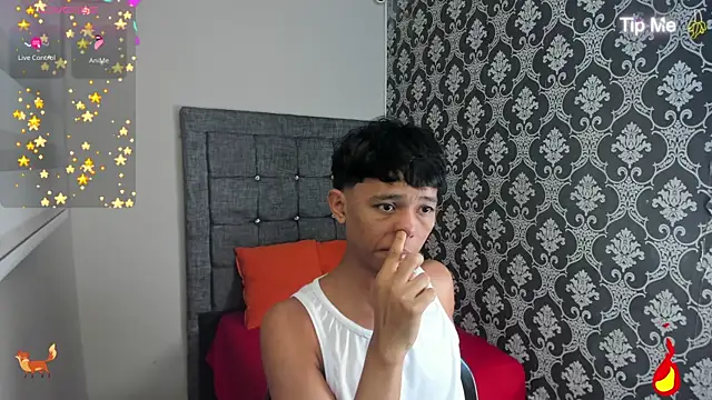 Little Twink19x online show from July 2026 07:39:01 PM