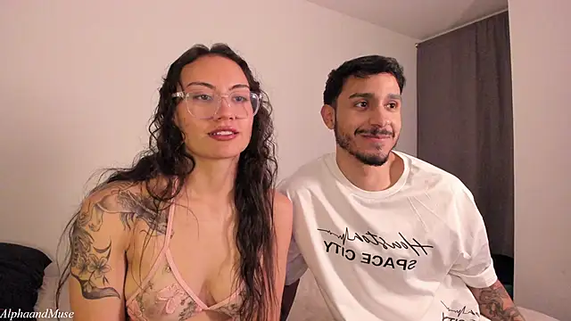 alphaandmuse online show from February 2026 02:10:01 AM