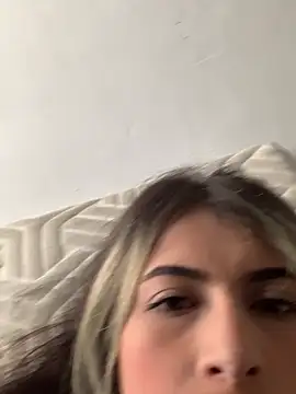 Snapshot of Candy_Lennon chatting on March 2026 07:20:02 PM Candy Lennon online show from March 2026 07:20:02 PM