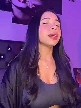 AmberBronw online show from March 2026 08:12:01 PM