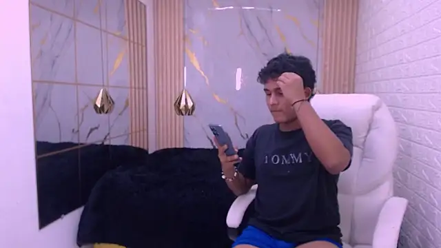 velvet o online show from March 2026 05:15:01 AM